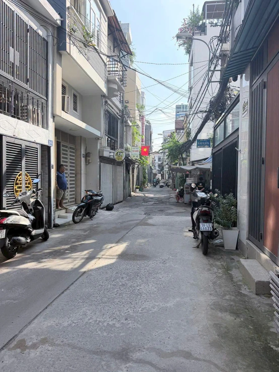 Bán nhà 3PN 42m² Quận 8, sổ hồng riêng 4.98 tỷ - Ảnh 1