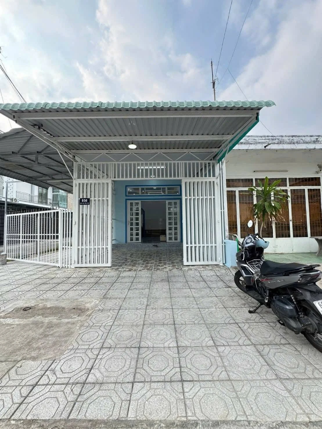 Bán nhà góc 2 mặt tiền đường Ngọc Hân Công Chúa, 97,88m2, 2 tỷ 700 triệu, Rạch Giá - Ảnh 1