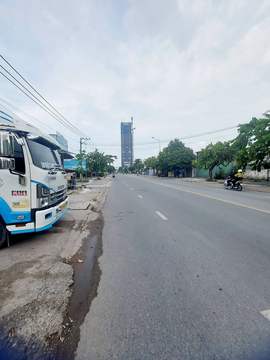 Bán kho mặt tiền ĐT743 phường Dĩ An, 856m², giá hơn 16 tỷ - Ảnh thu nhỏ 2