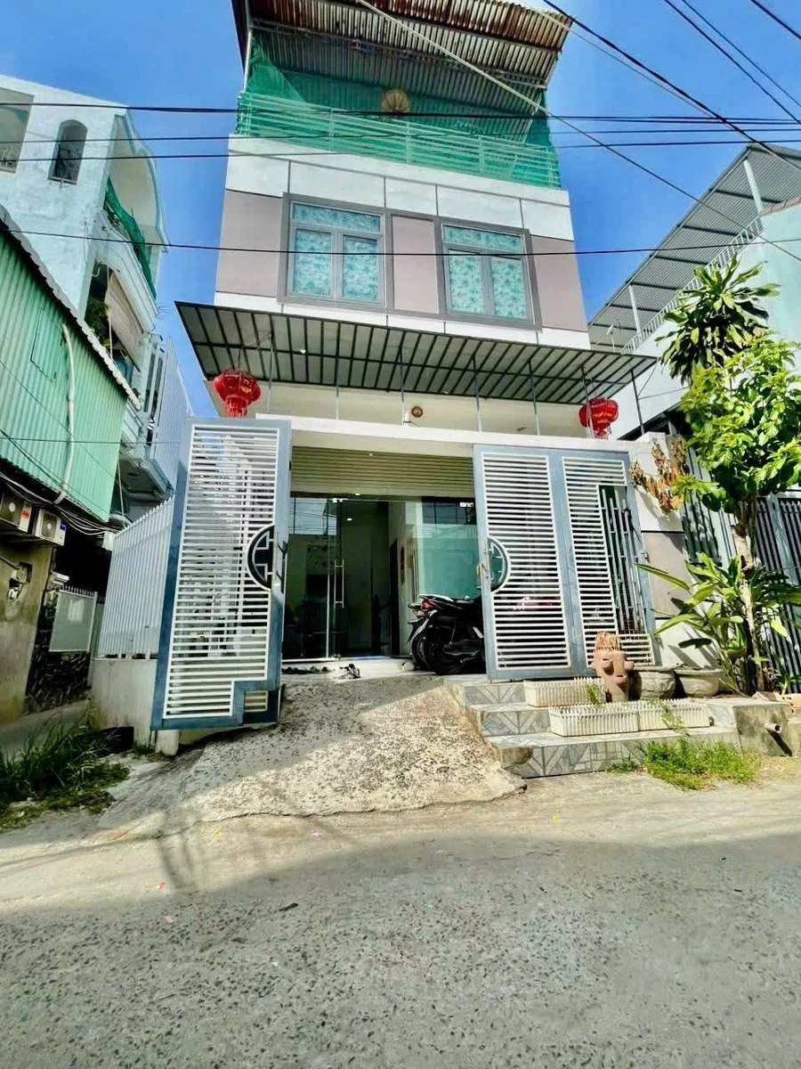 Bán nhà 3 tầng 53,7m² hẻm đường 23/10 cạnh KĐT Vĩnh Điềm Trung, Nha Trang giá 3,25 tỷ - Ảnh 1
