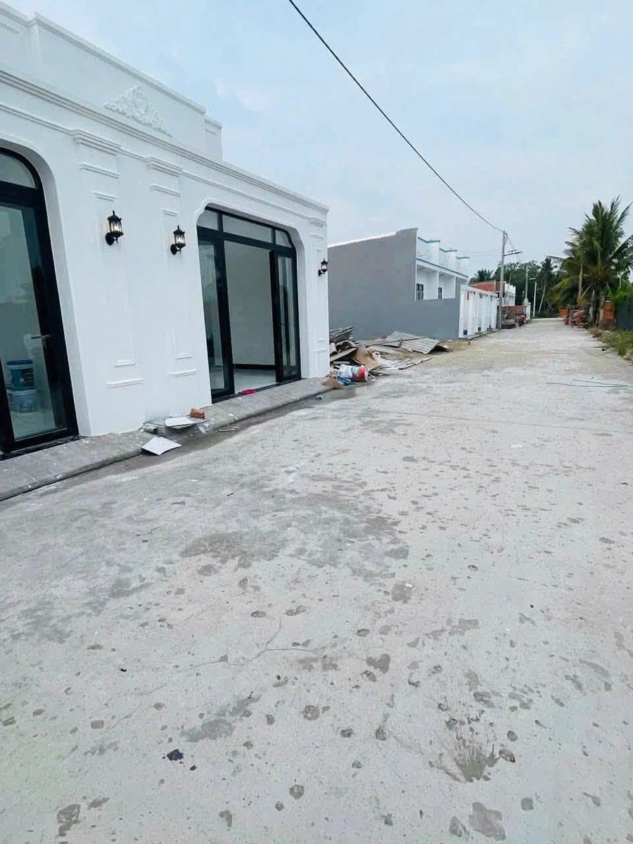 Bán nhà mới Rạch Giá An Giang, 98m², 3PN 2WC, 1 tỷ 690 triệu - Ảnh 1