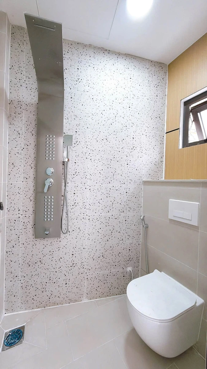 Bán nhà hẻm Quận 4, 1 trệt 1 lầu, 3PN 2WC, 42,3m², giá 5,7 tỷ - Ảnh thu nhỏ 5