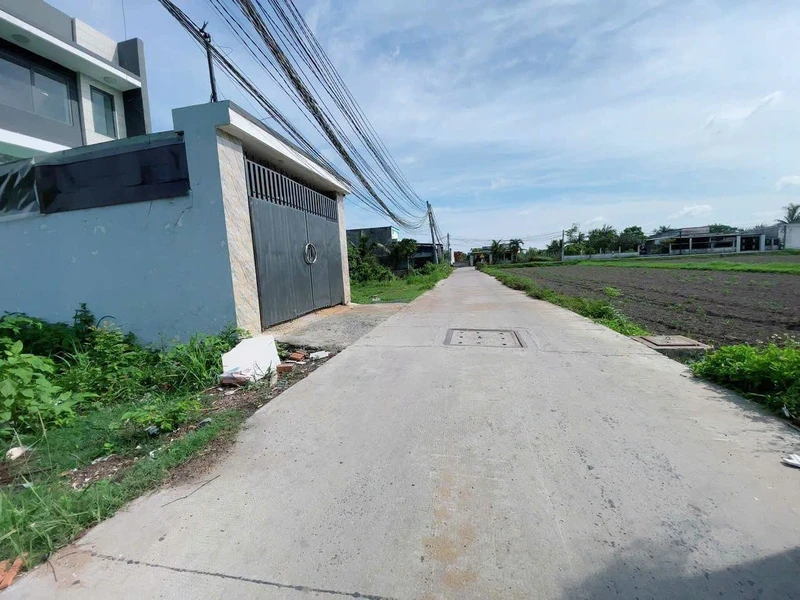 Bán đất thổ cư 130m2 (5x26) Khu phố 4, Thị trấn Đức Hòa, Long An, giá 1,35 tỷ