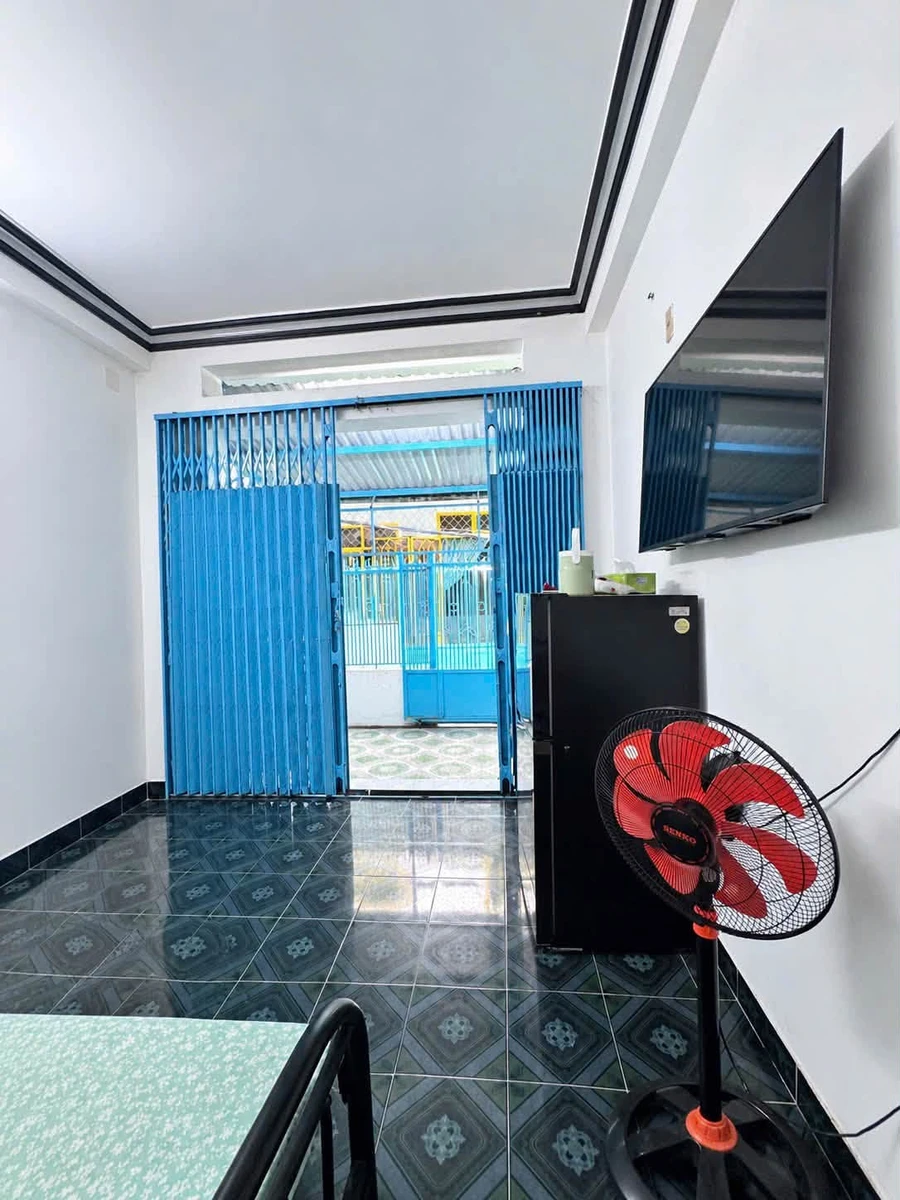 Bán nhà 3 tầng hẻm Hoàng Văn Thụ, trung tâm Nha Trang, 32,6m2, giá 3,29 tỷ - Ảnh thu nhỏ 3