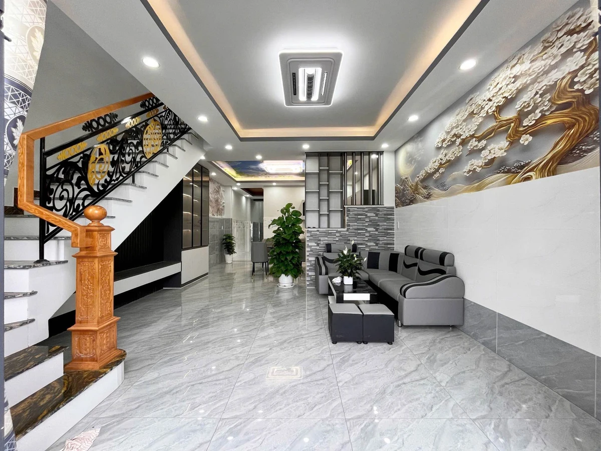 Bán nhà 1 trệt 1 lầu 150m2 thổ cư, 3PN, sổ hồng riêng gần ngã ba Mỹ Hạnh - Ảnh thu nhỏ 3