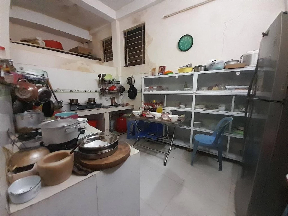Bán nhà Quận 5 132m2 7 phòng ngủ 6,9 tỷ - Ảnh thu nhỏ 2