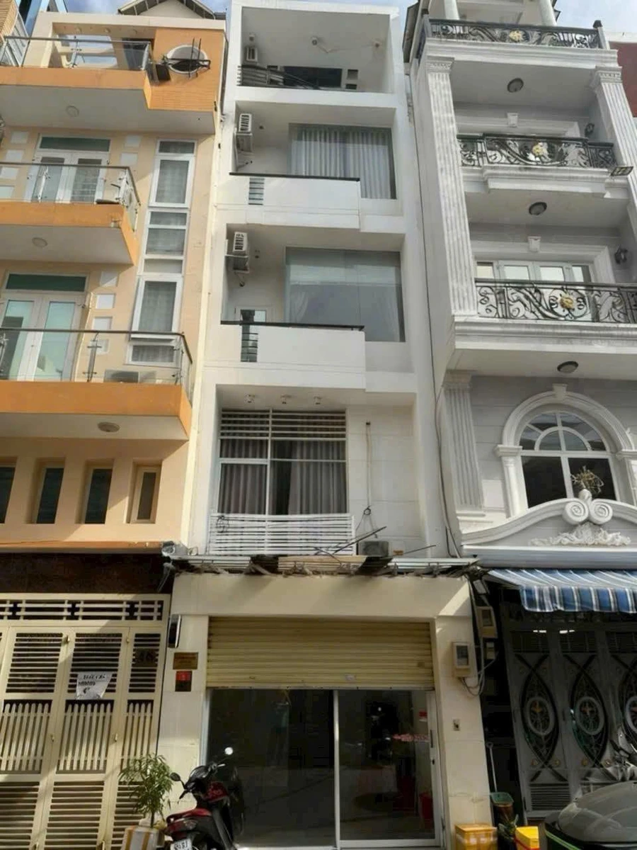 Bán nhà mặt tiền đường 10m 4x10m, 4PN 5WC, Phường Khánh Hội, Quận 4, giá 13,5 tỷ - Ảnh 1