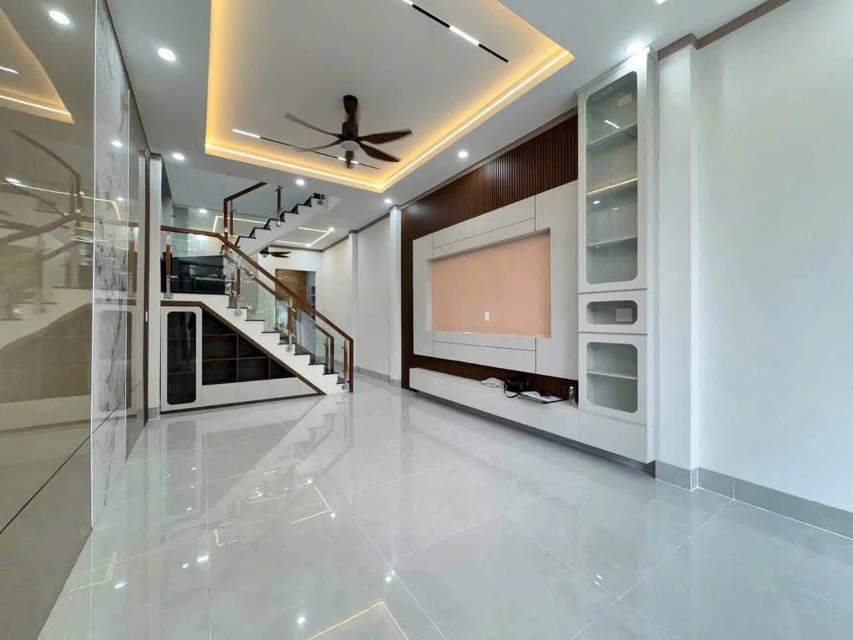 Bán nhà lầu 3 phòng ngủ 120m² gần chợ Biên Hòa - Ảnh thu nhỏ 3