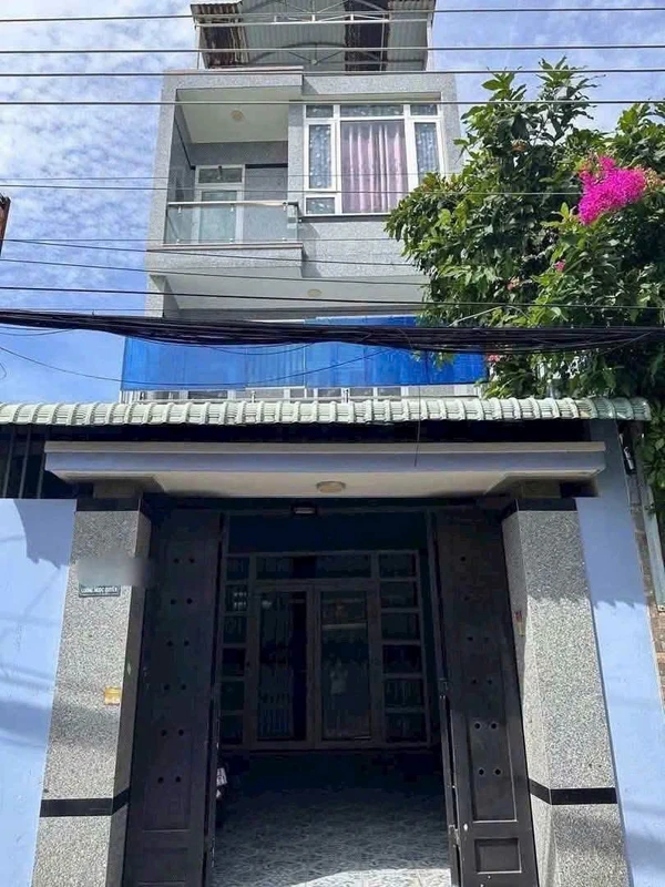 Bán nhà lầu mặt tiền 87m² mặt nước Phan Thiết