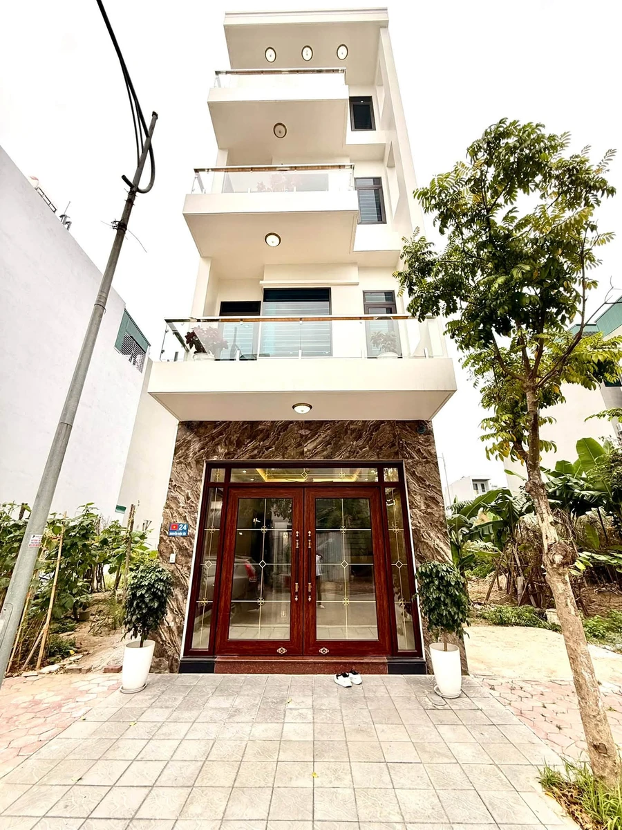 Nhà phố 4 tầng 4PN, 67.5m2 Nguyễn Mậu Tài Tân Phú, 5.8 tỷ - Ảnh 1