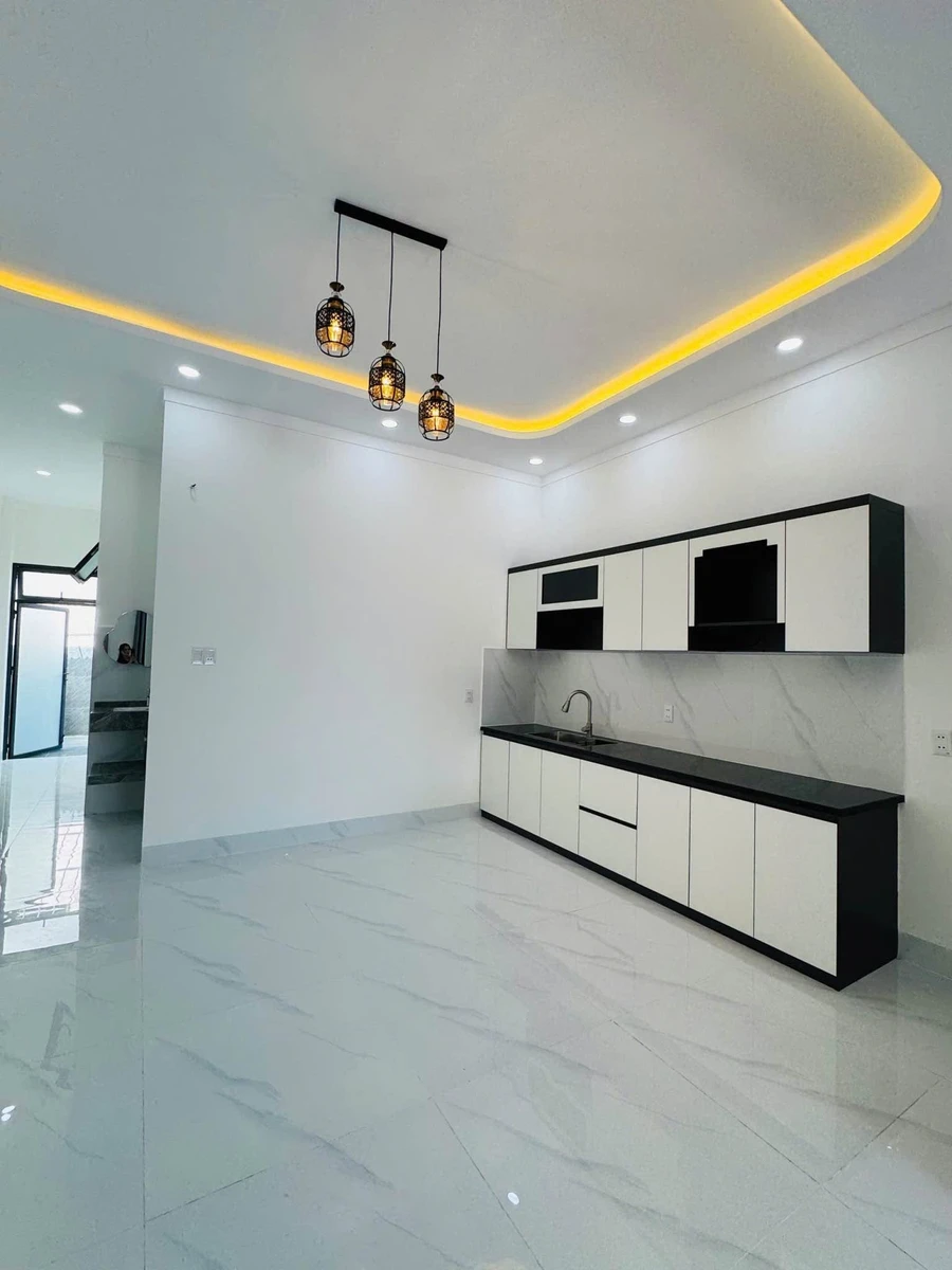 Bán nhà mới Bình Chánh 75m² 3PN 2WC giá 2 tỷ 390 - Ảnh thu nhỏ 2