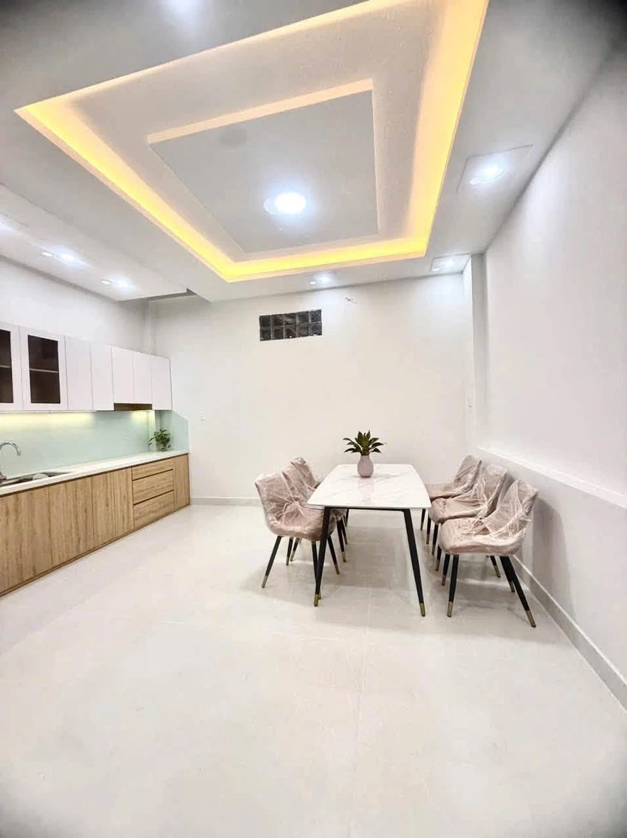 Bán nhà 1 trệt 3 lầu 61.5m2 gần chợ Cây Xoài, Quận 2, giá 7.5 tỷ - Ảnh thu nhỏ 3