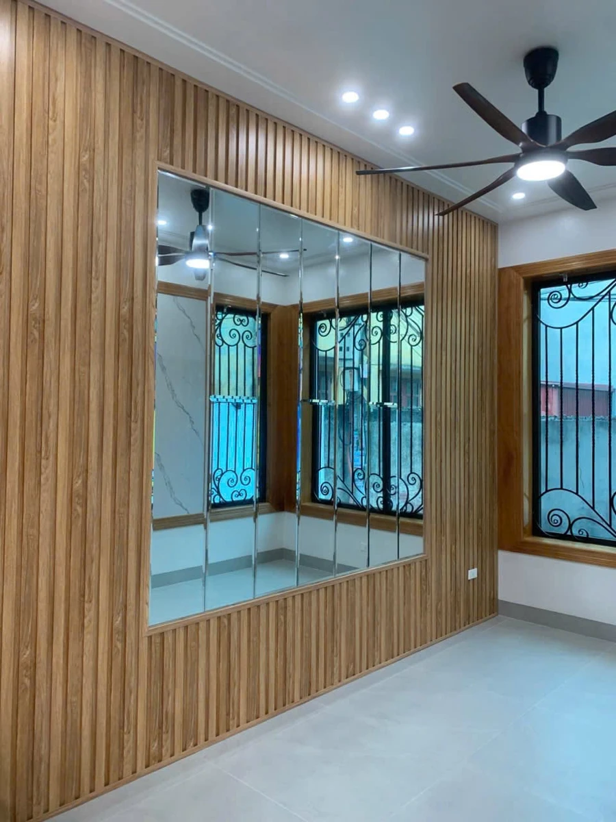 Bán nhà 3 tầng 3PN, 50m2 đường Hồng Quang, Quận 1 - Ảnh 1