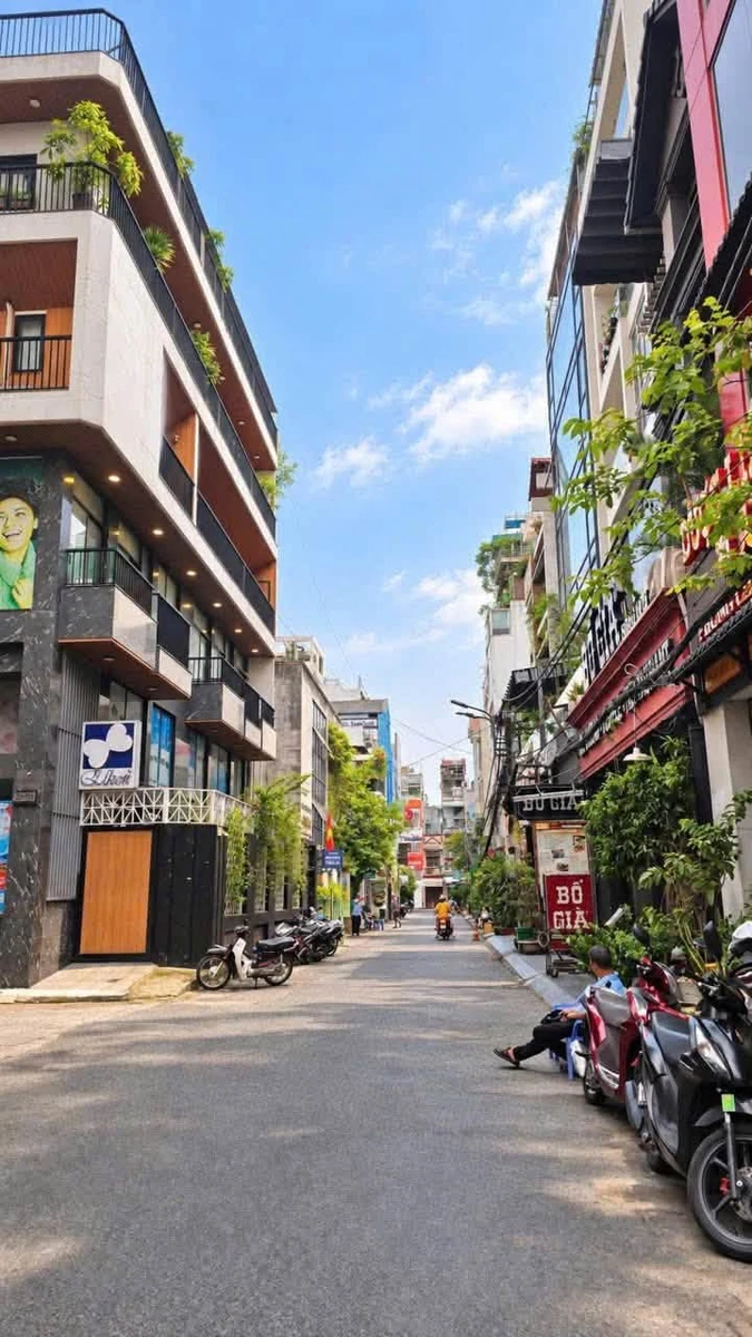 Bán nhà 4 tầng hẻm xe tải ~60m2 gần mặt tiền Nam Kỳ Khởi Nghĩa, Quận 3, giá nhỉnh 11 tỷ - Ảnh 1