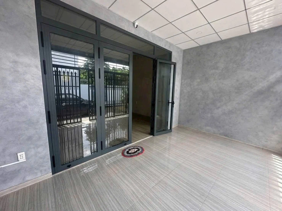 Bán nhà 112m2 3 phòng ngủ nhánh đường 15 Hòa Long, TP Bà Rịa, giá 1,68 tỷ - Ảnh 1