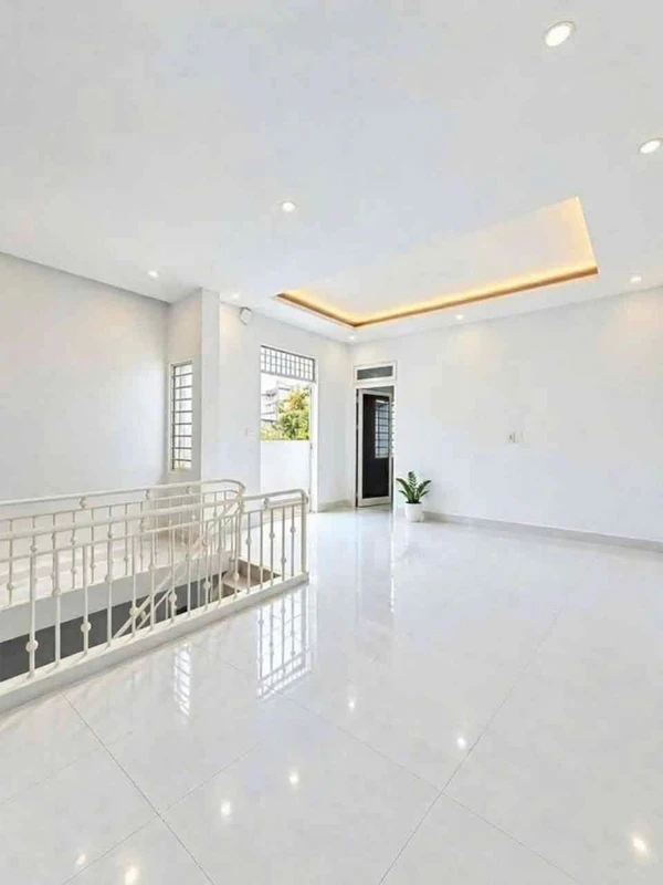 Bán nhà 2 tầng 80m² Hải Châu, dòng tiền 15tr/tháng, giá 5 tỷ