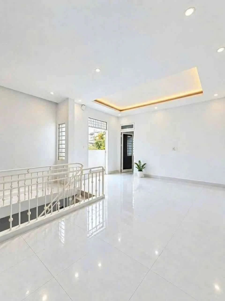 Bán nhà 2 tầng 80m² Hải Châu, dòng tiền 15tr/tháng, giá 5 tỷ - Ảnh 1