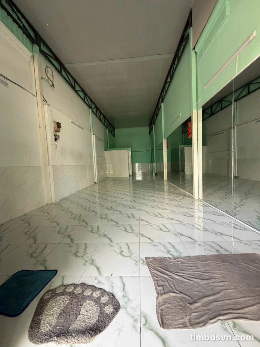 Cho thuê nhà mặt tiền kinh doanh Phú Thạnh, Tân Phú 64m2 - Ảnh thu nhỏ 2