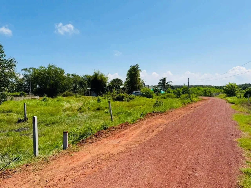 Bán đất tam giác 182m² mặt tiền đường, Tây Ninh
