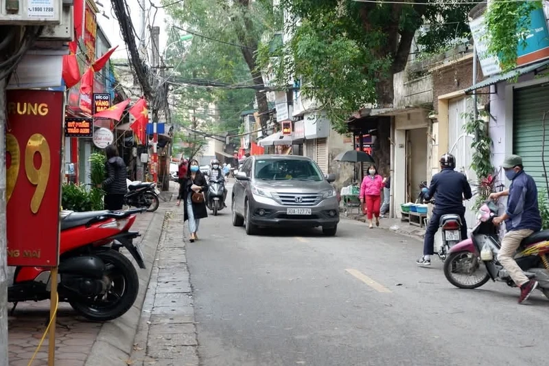 Bán shophouse mặt phố Hồng Mai 30m2 x 5 tầng thang máy