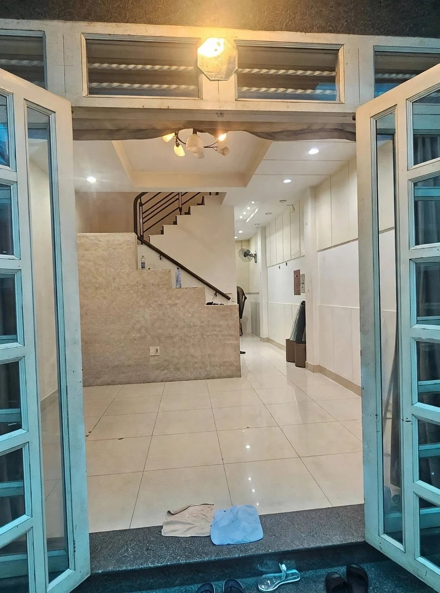 Cho thuê nhà 4PN sân thượng Nguyễn Đình Chiểu Q3, 44m² - Ảnh thu nhỏ 3