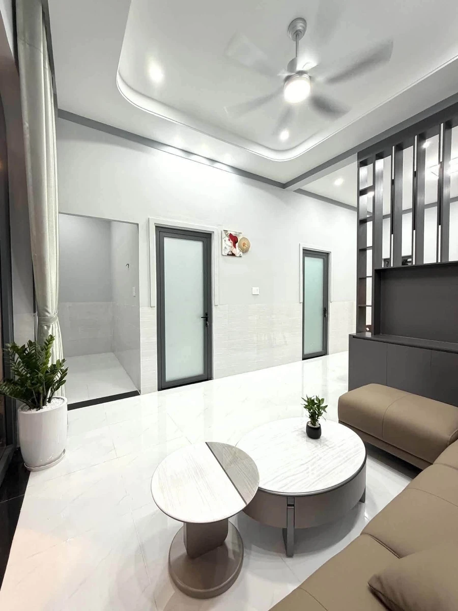 Bán nhà 2 phòng ngủ 105m² Tân Phú - Ảnh thu nhỏ 4