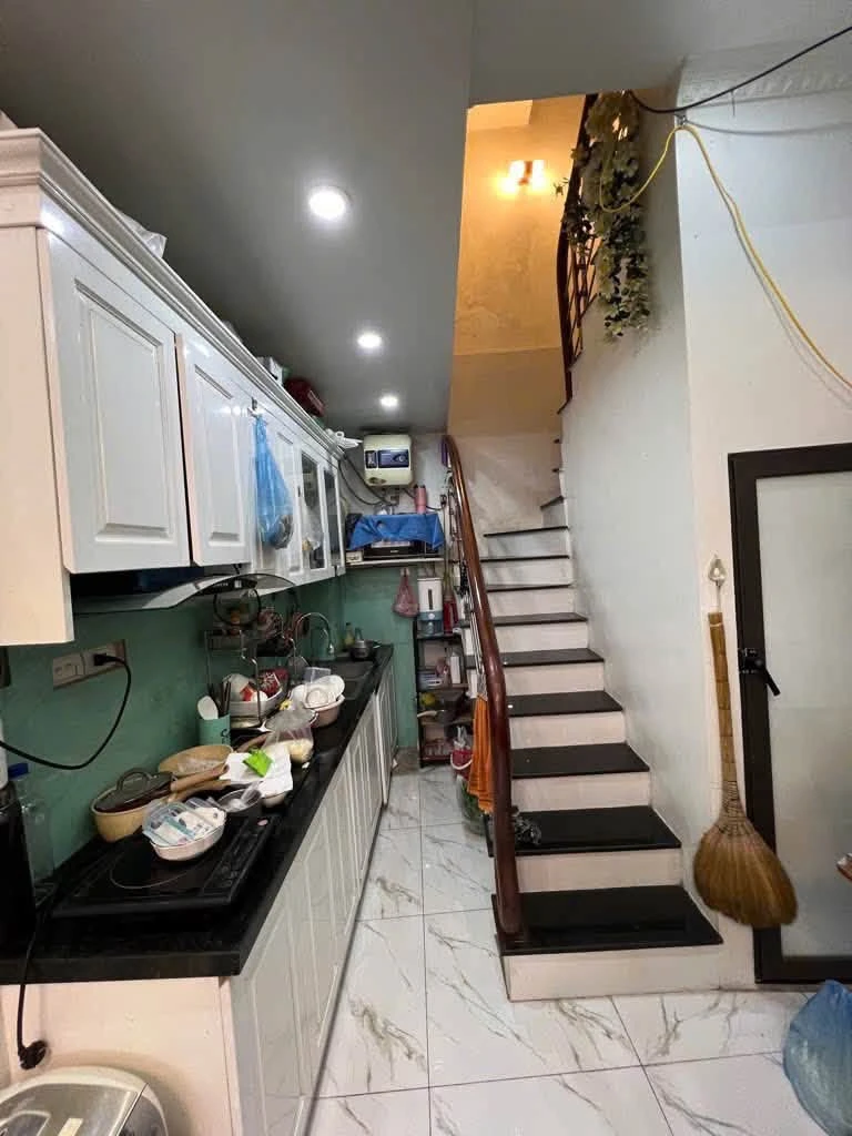 Bán nhà 4 tầng 26m2 Đống Đa 6 tỷ kinh doanh - Ảnh thu nhỏ 2