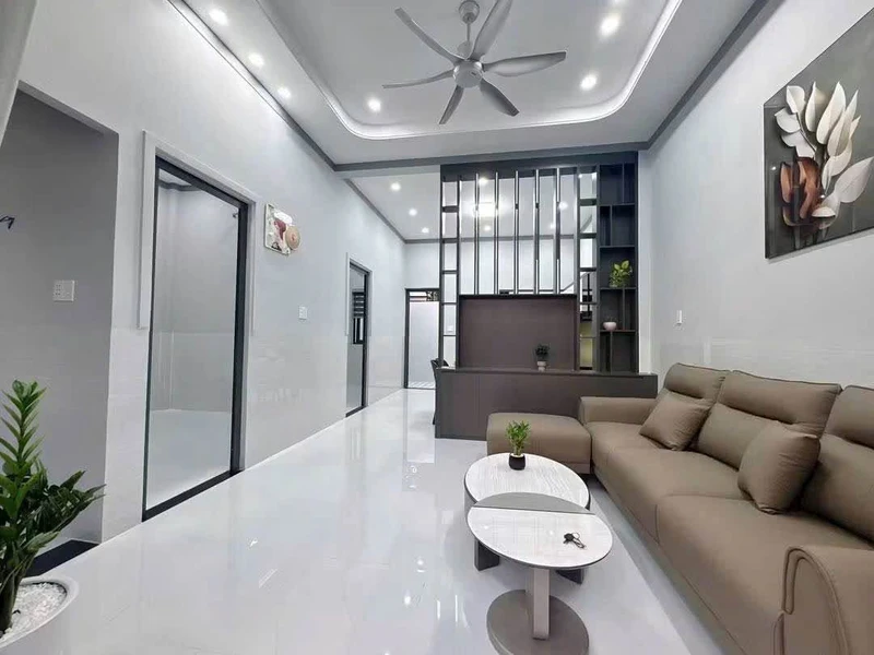 Bán nhà 7m mới 100%, 2PN, 68m² tại Tân Phú, Đồng Xoài