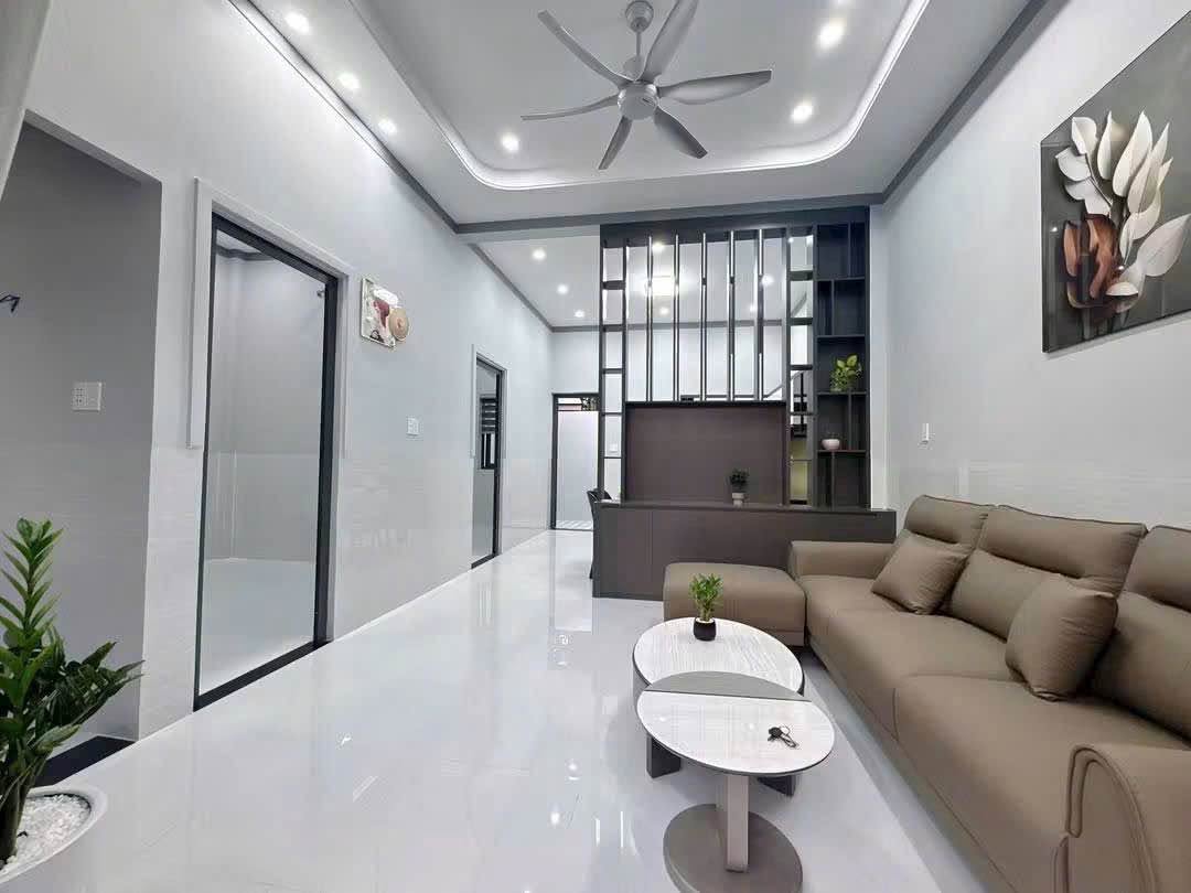 Bán nhà 7m mới 100%, 2PN, 68m² tại Tân Phú, Đồng Xoài