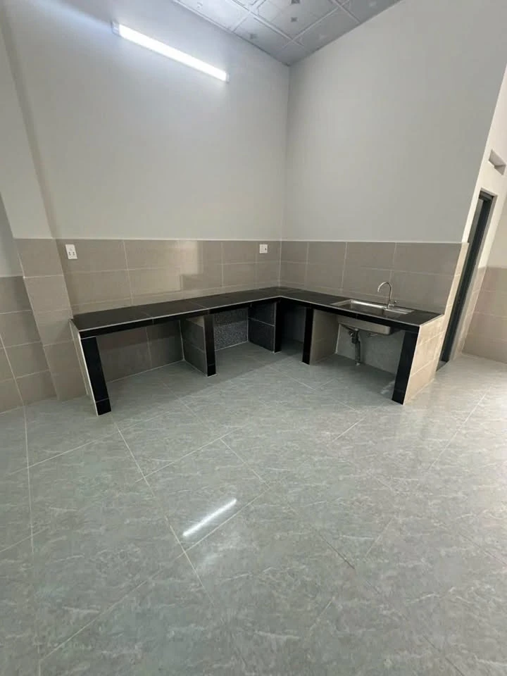 Cho thuê nhà mặt tiền 5x24m Gò Xoài, Bình Tân - Ảnh thu nhỏ 4