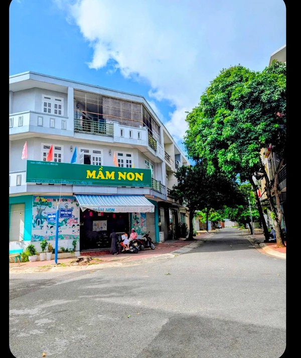 Bán nhà góc hai mặt tiền Vũng Tàu 600m² giá 14.5 tỷ