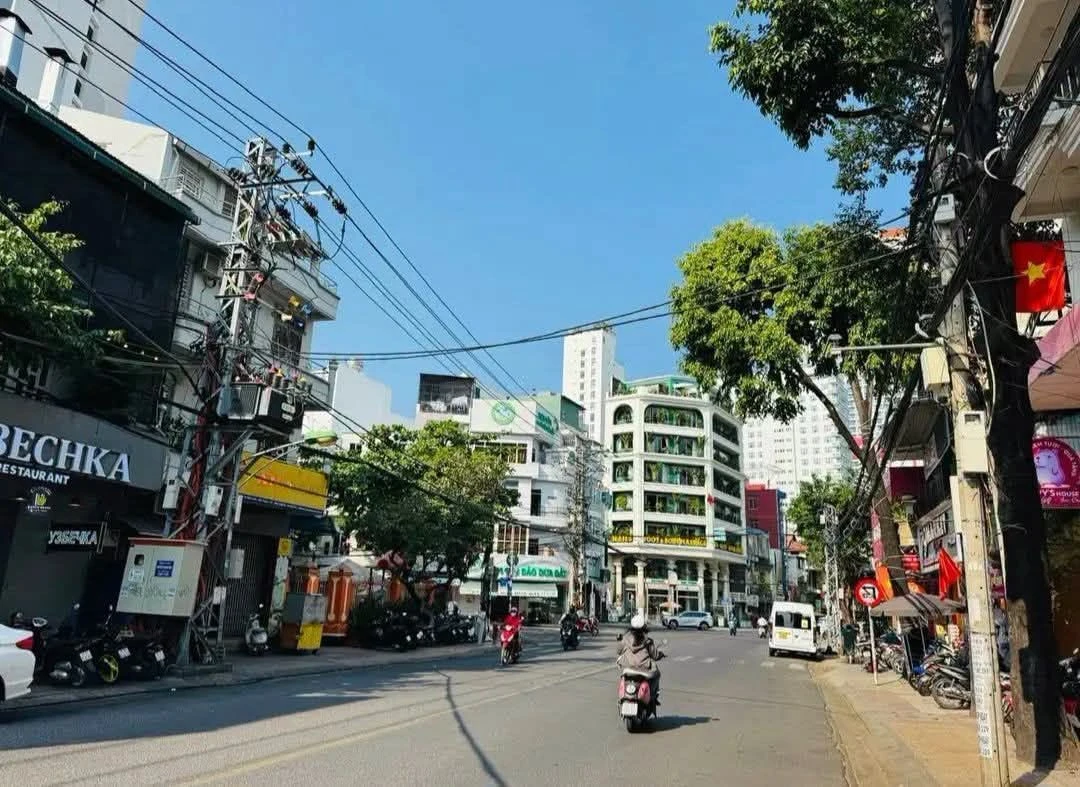 Bán nhà góc 2 mặt tiền 50m² Nguyễn Thị Minh Khai Nha Trang - Ảnh 1