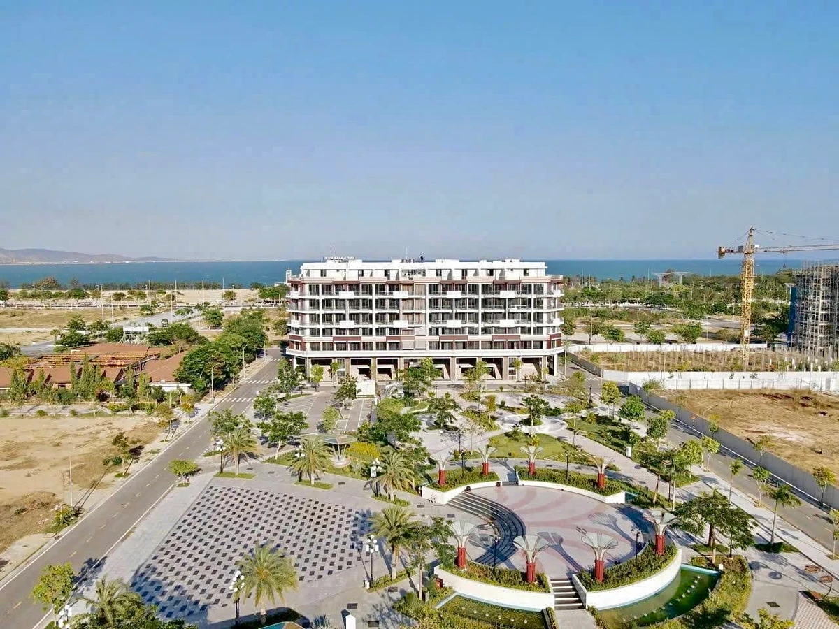 Shophouse 4 tầng 361m2 865 triệu Nha Trang - Ảnh 1