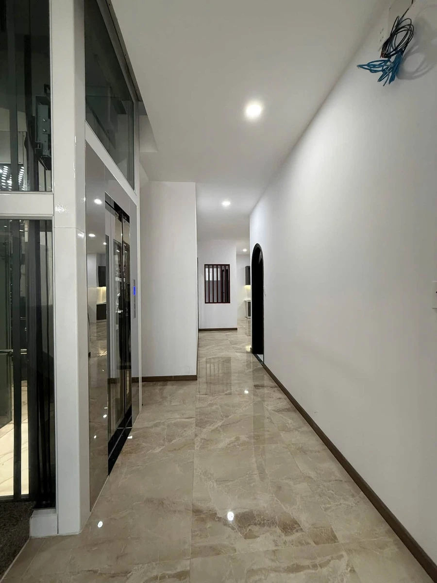 Bán nhà 4 tầng mặt tiền Trần Nguyên Hãn, Nha Trang, 112m² - Ảnh thu nhỏ 4