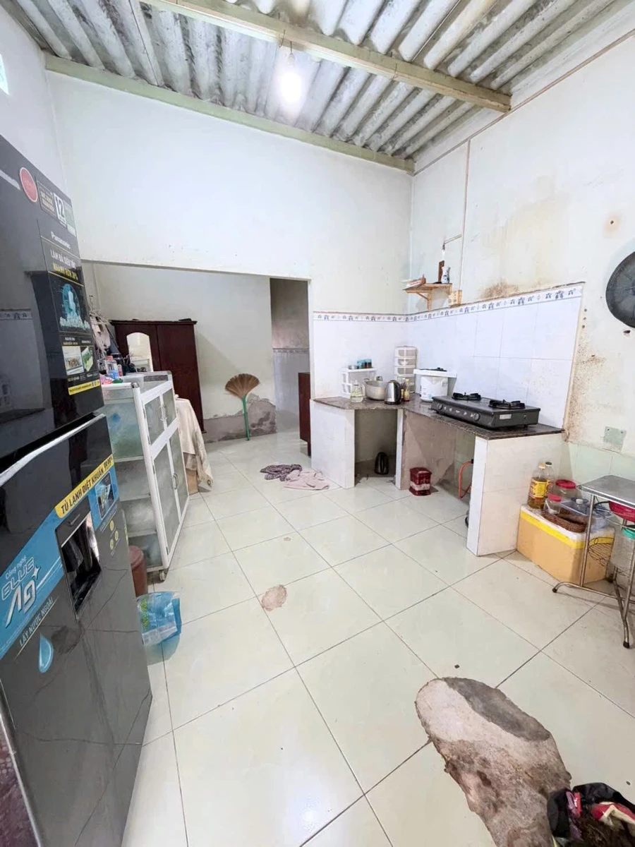 Nhà gần biển Lê Lợi Phan Thiết 70m² giá 1 tỷ 390 triệu - Ảnh thu nhỏ 4