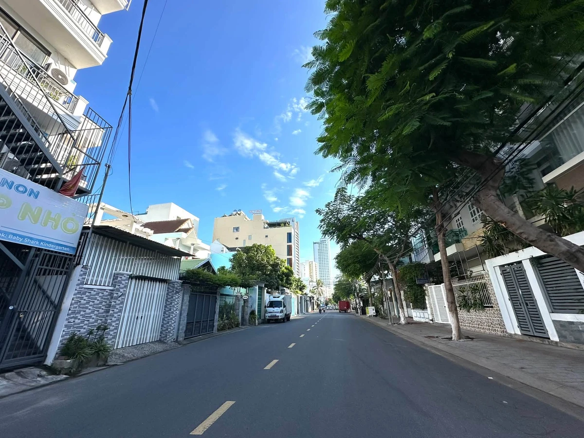 Bán nhà góc 2 mặt tiền 75.8m² Dương Hiến Quyền, Nha Trang - Ảnh thu nhỏ 3