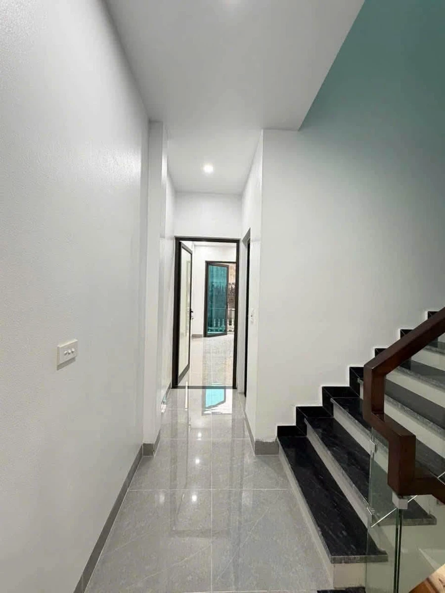 Bán nhà 3 tầng 51m² mặt tiền 4,5m Ngô Quyền, Hải Dương 2 tỷ 980 - Ảnh thu nhỏ 4
