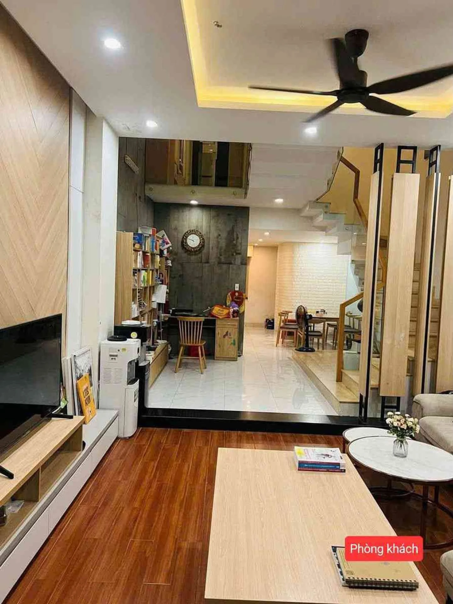 Bán nhà 3 tầng mặt tiền Nguyễn Giản Thanh, Thanh Khê, 90m², 3PN, hơn 6 tỷ - Ảnh 1