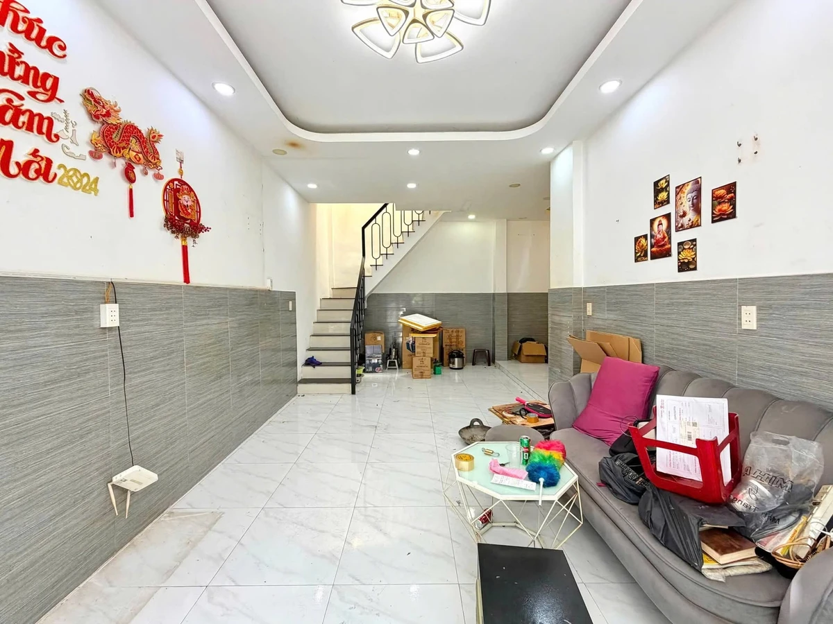 Bán nhà hẻm 2 tầng 43m² đường Trường Sa gần cầu Công Lý, Phú Nhuận, giá hơn 6 tỷ - Ảnh thu nhỏ 2