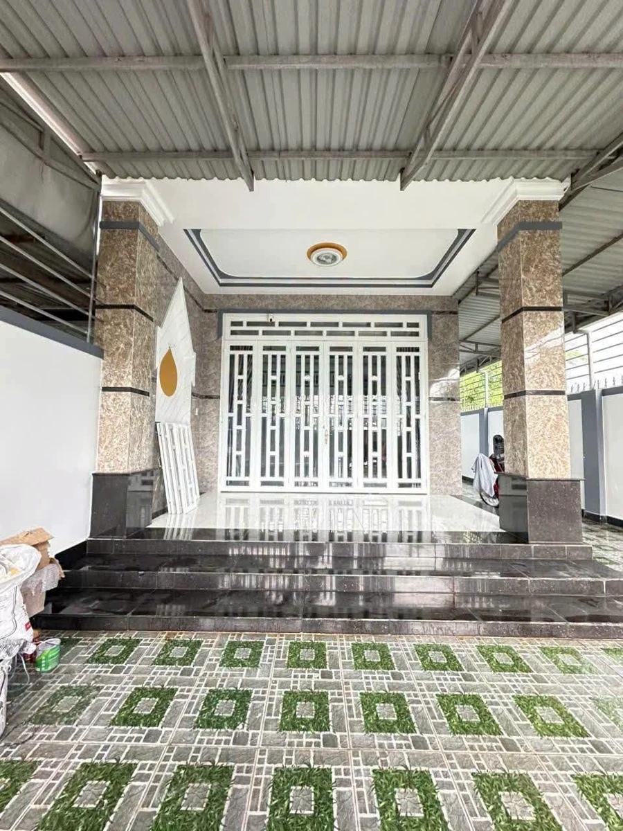 Bán nhà hẻm Nguyễn Văn Linh, Tây Ninh, 150m² - 1,85 tỷ - Ảnh thu nhỏ 2