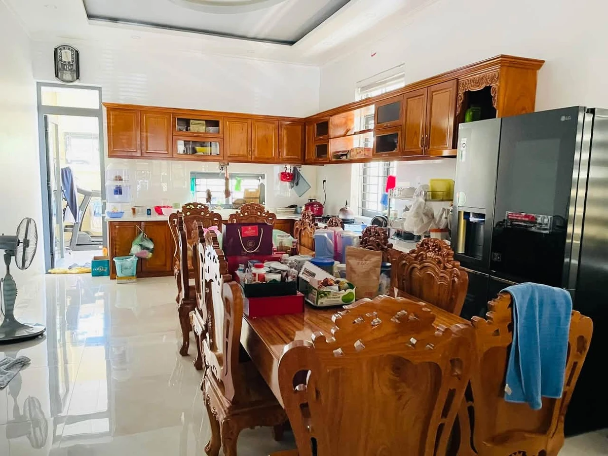 Bán gấp nhà 9x24m, 4 phòng ngủ, 7 tỷ, Nguyễn Trung Trực - Ảnh thu nhỏ 2