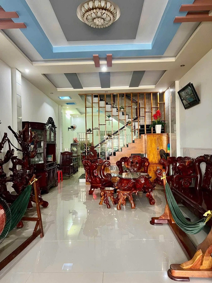 Bán nhà 1 trệt 1 lầu mặt tiền Trần Bạch Đằng 100m² Bình Tân 3 tỷ - Ảnh thu nhỏ 5