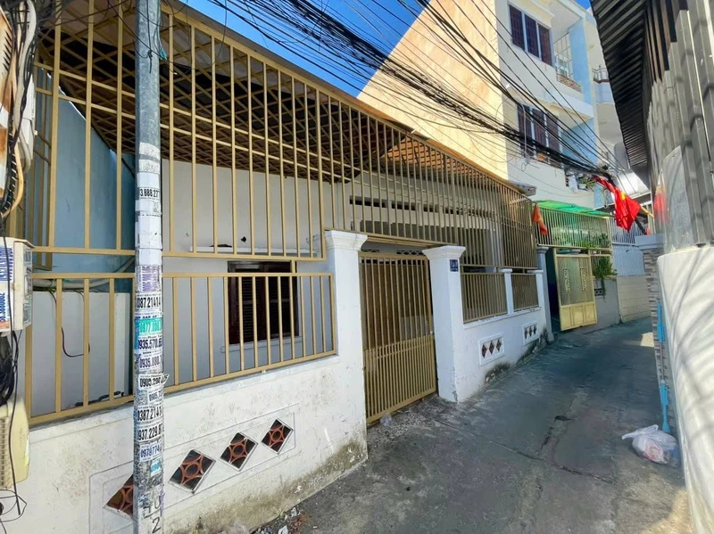 Bán nhà hẻm 422 Lê Hồng Phong, Phước Hải, Nha Trang, 80,5m², giá 3,6 tỷ