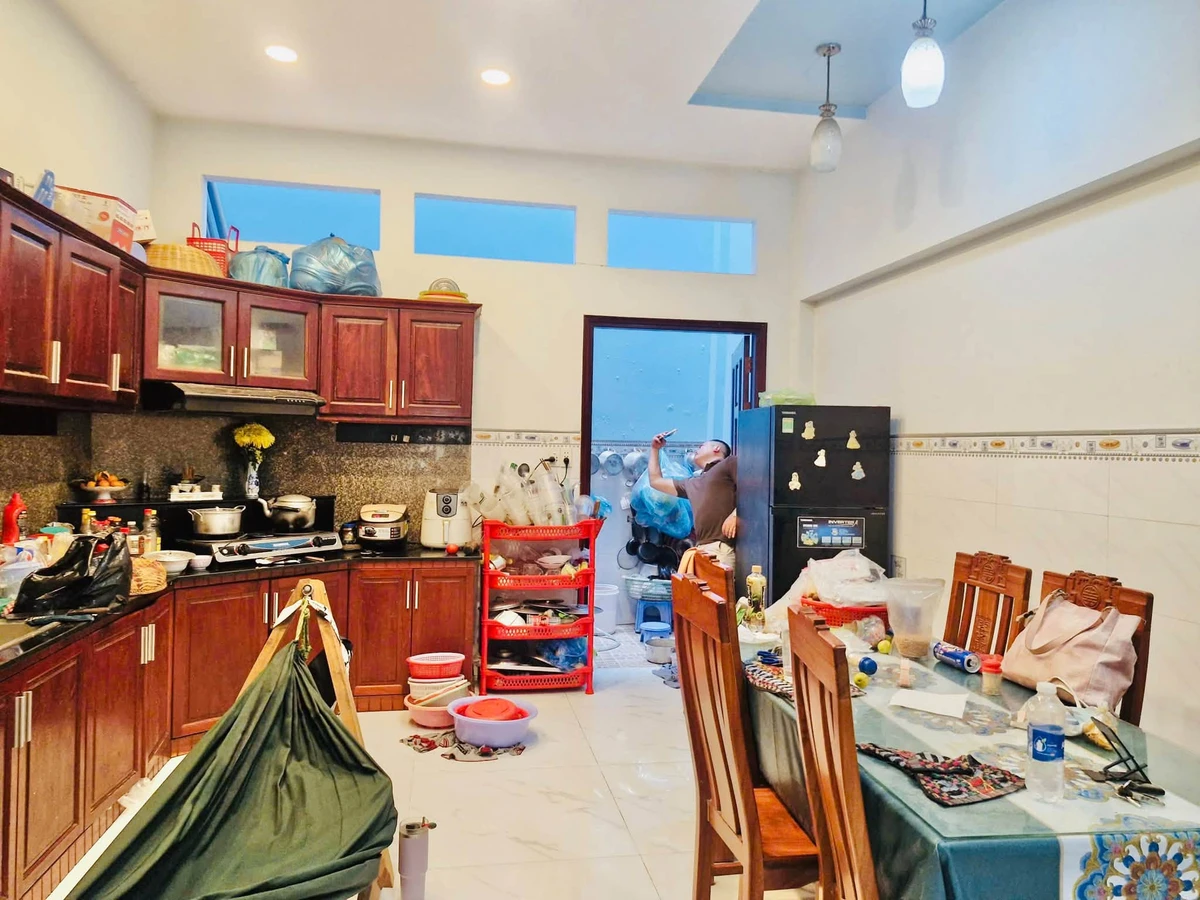 Nhà bán 3 tầng Nguyễn Tuyển, Bình Trưng Tây, 90m², 8,99 tỷ - Ảnh thu nhỏ 3