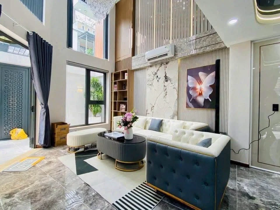 Bán nhà 5 tầng có thang máy, 4PN 5WC, hẻm xe tải đường Nguyễn Tư Giản, Gò Vấp, giá 9,6 tỷ - Ảnh thu nhỏ 5