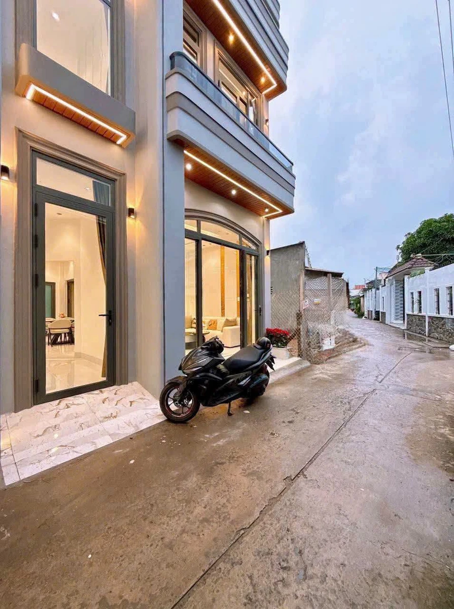 Bán nhà trệt lầu 54.4m² Lê Anh Xuân, Cần Thơ 3.79 tỷ - Ảnh thu nhỏ 3