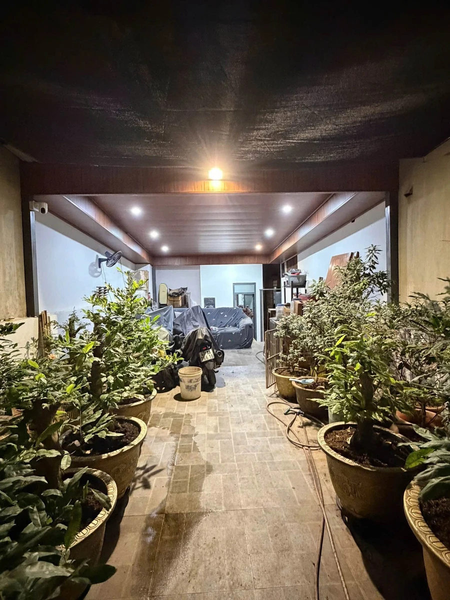 Bán nhà mặt tiền Nguyễn Đình Hoàng 100m² 6.75 tỷ Quận 1 - Ảnh thu nhỏ 3