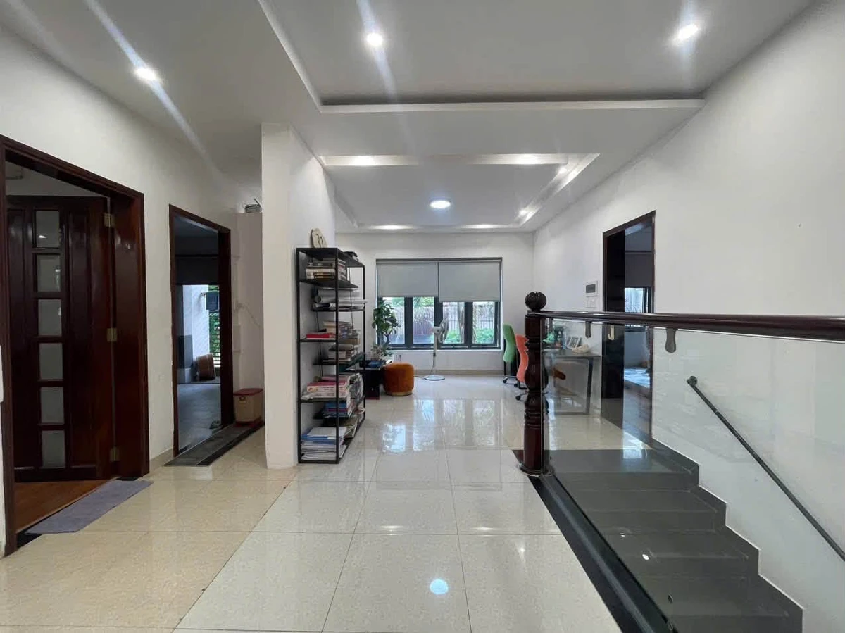 Biệt thự hồ bơi Phước Bình, Thủ Đức 351m² 30,5 tỷ - Ảnh thu nhỏ 3