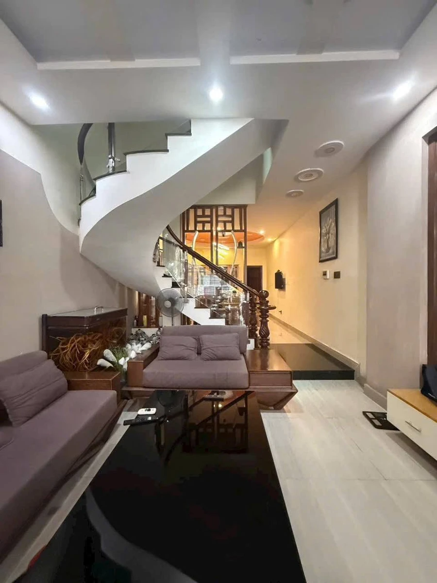 Nhà 3 lầu 4 phòng ngủ Bửu Long, Biên Hòa 5,3 tỷ - Ảnh thu nhỏ 3
