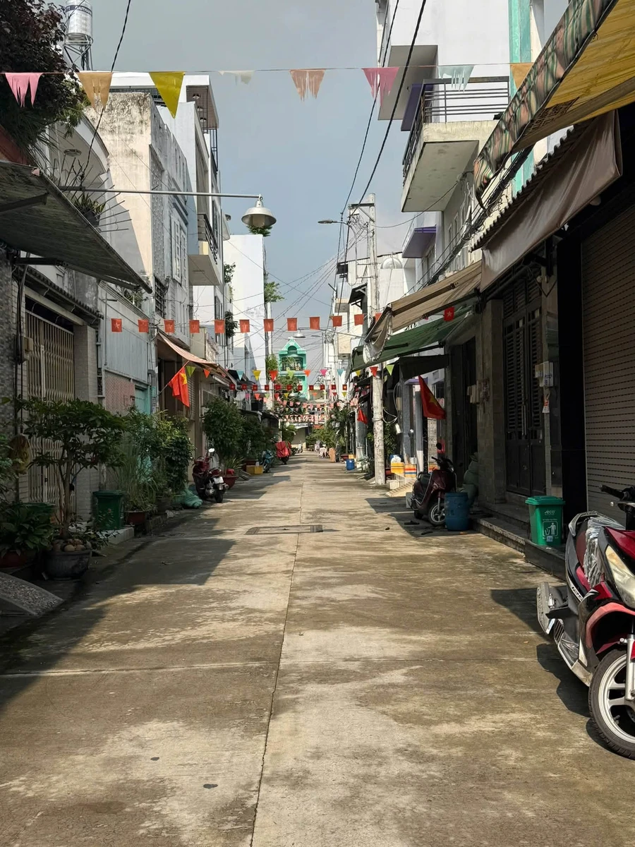 Bán nhà hẻm xe hơi 44m² 2PN gần Aeon Tân Phú 4 tỷ - Ảnh thu nhỏ 3